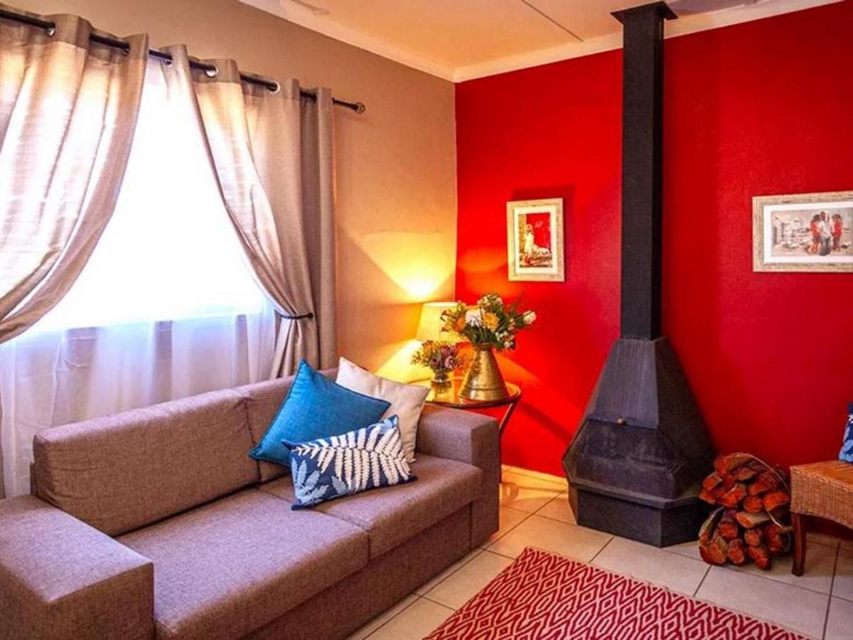 Kamieskroon Cosy Cottage Екстериор снимка